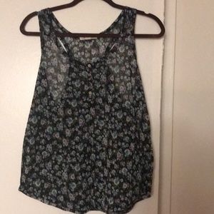 Pretty floral blouse. Size L tank top